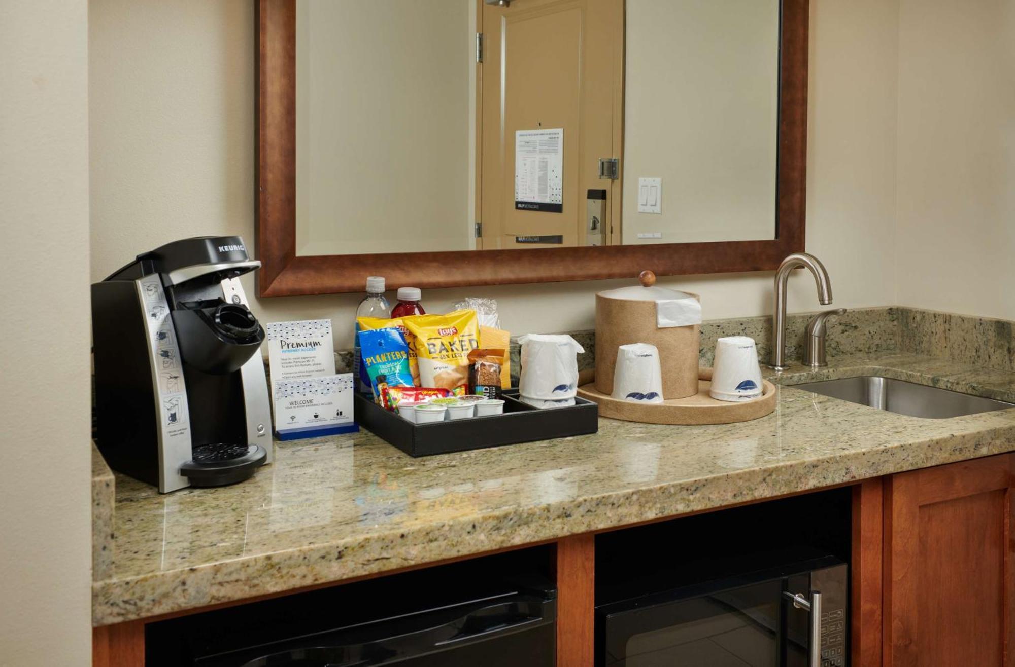 Hampton Inn And Suites Salem Buitenkant foto